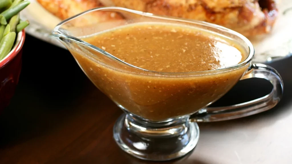 brown gravy with turkey
