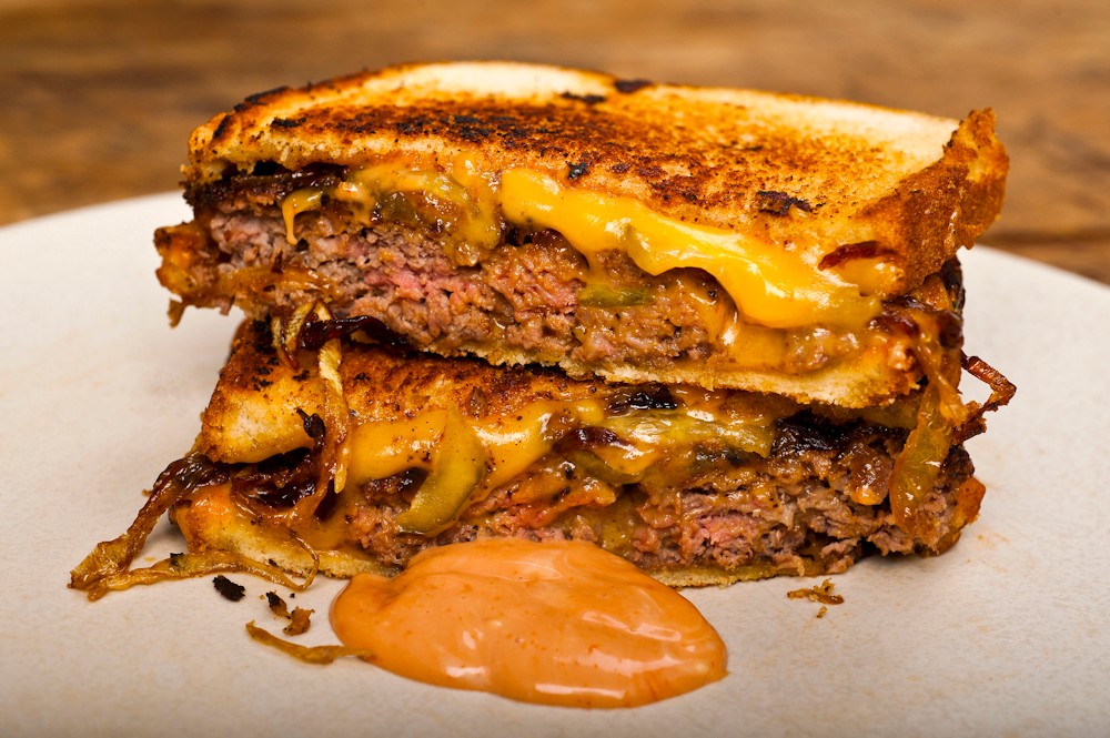 Flavorful patty melt