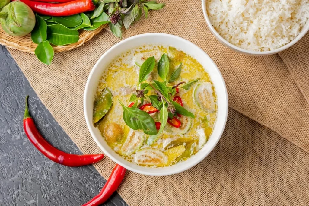 Homemade Thai green curry chicken