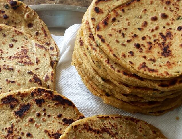 Chicken missi roti