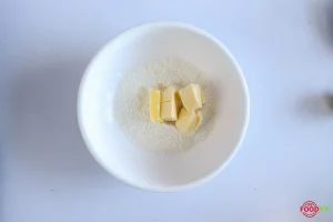 Gordon Ramsay's Apple Crumble Process