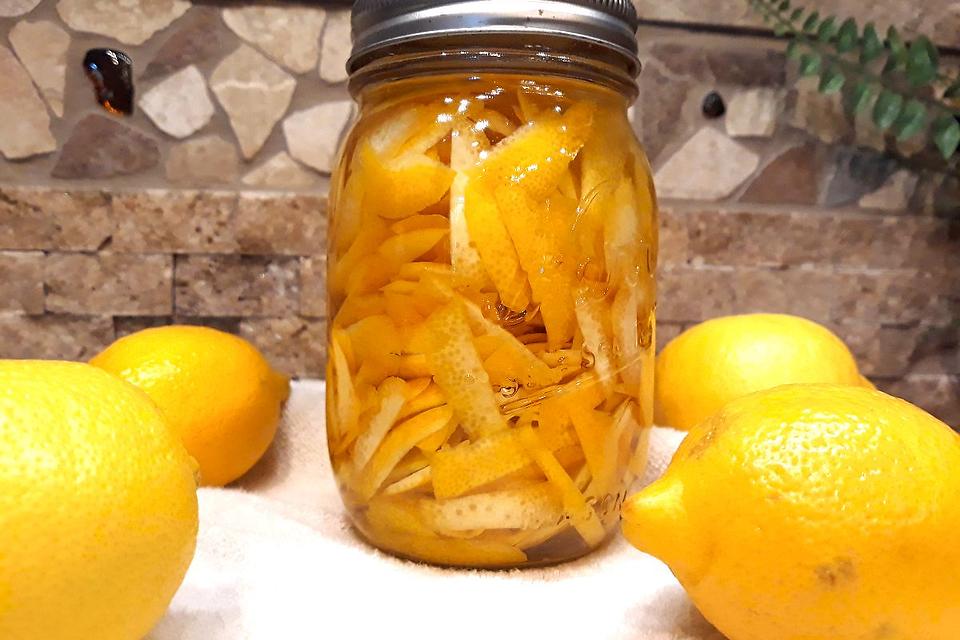 Lemon extract