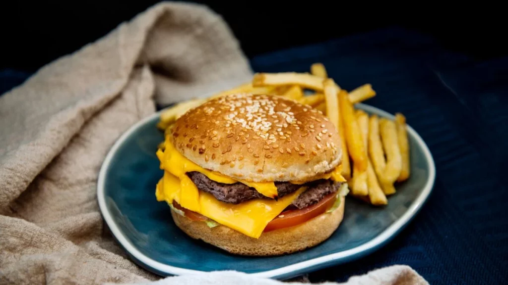Crispy and juicy hamburgers just like McDonald's 