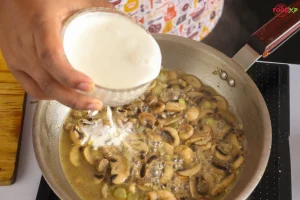 Gordon Ramsay Mushroom Pasta Step 6