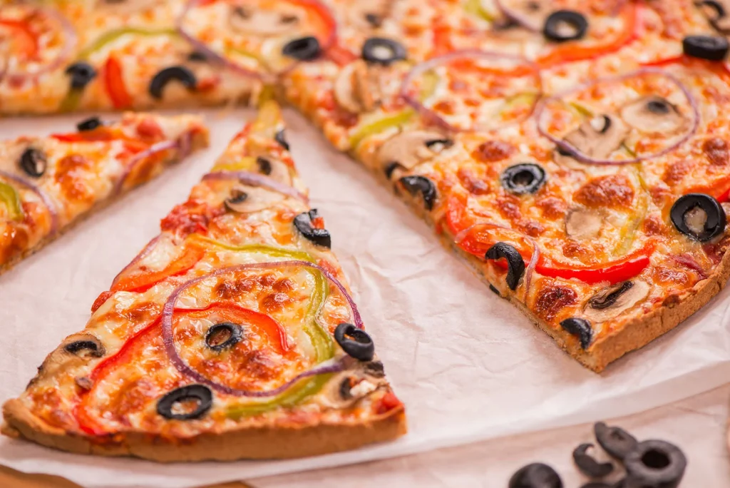 Delectable thin crust pizza