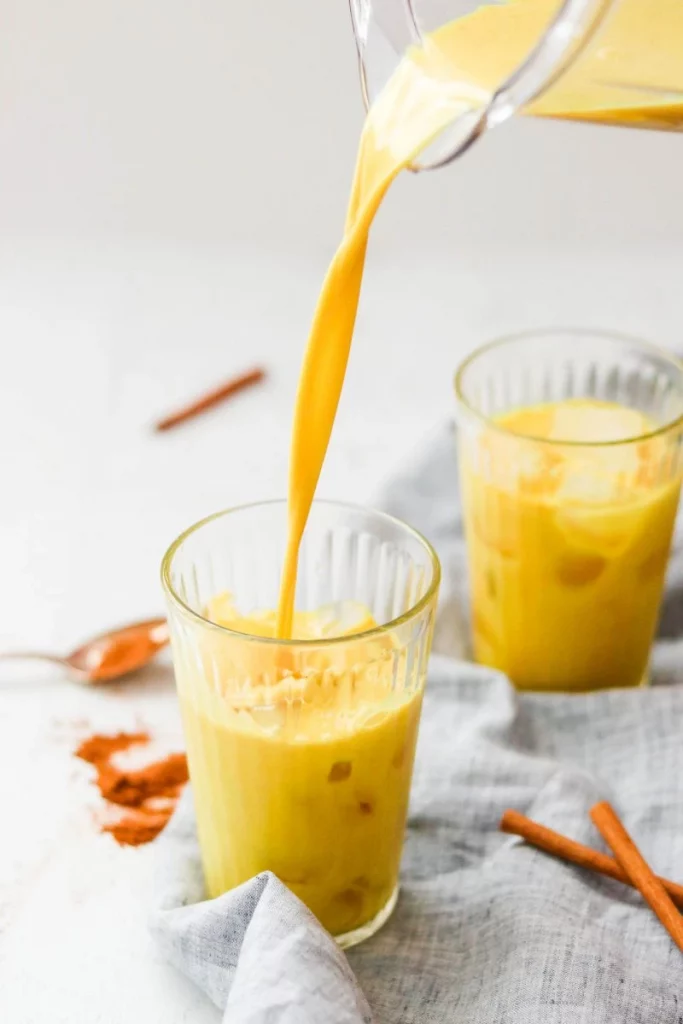 Nutritious and rich turmeric keto smoothie 
