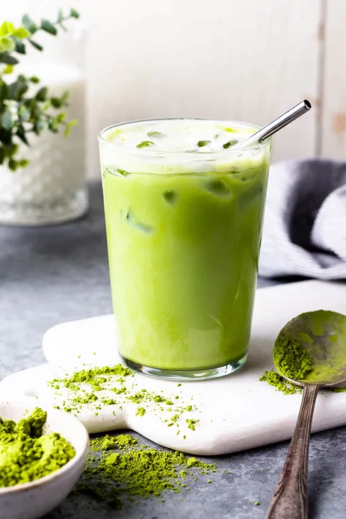 Green keto Keto Iced Matcha Latte