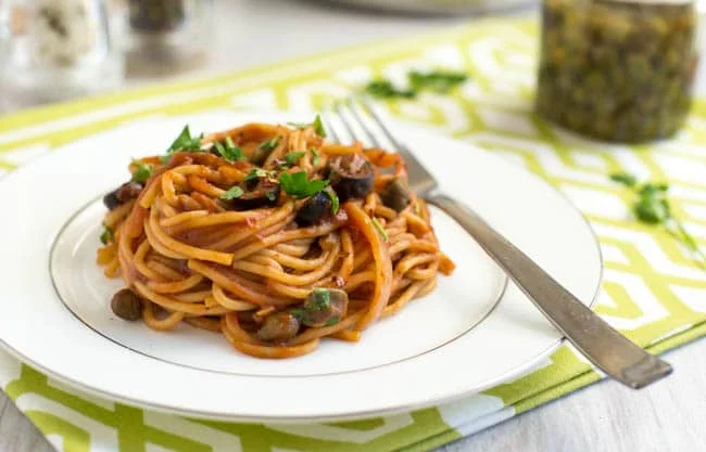 One Pot Spaghetti Alla Puttanesca