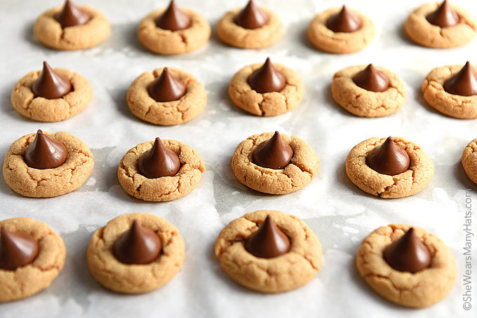 Peanut Butter Blossoms Cookies recipe