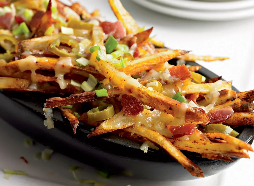 Crispy and crunchy baconator fries