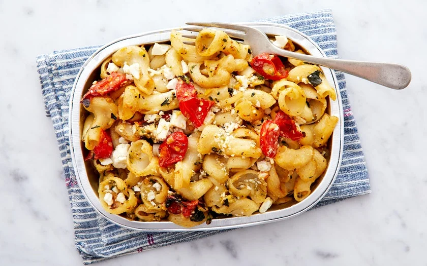 creamy cherry tomato and summer squash pasta