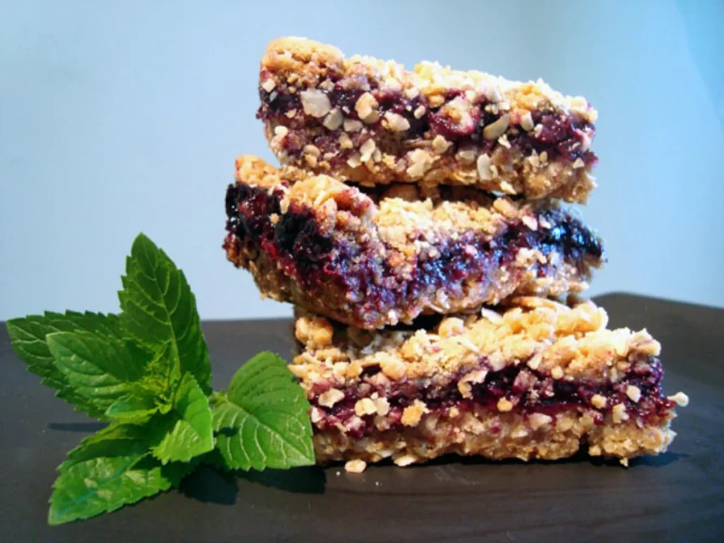 Crunchy and fresh oatmeal bars