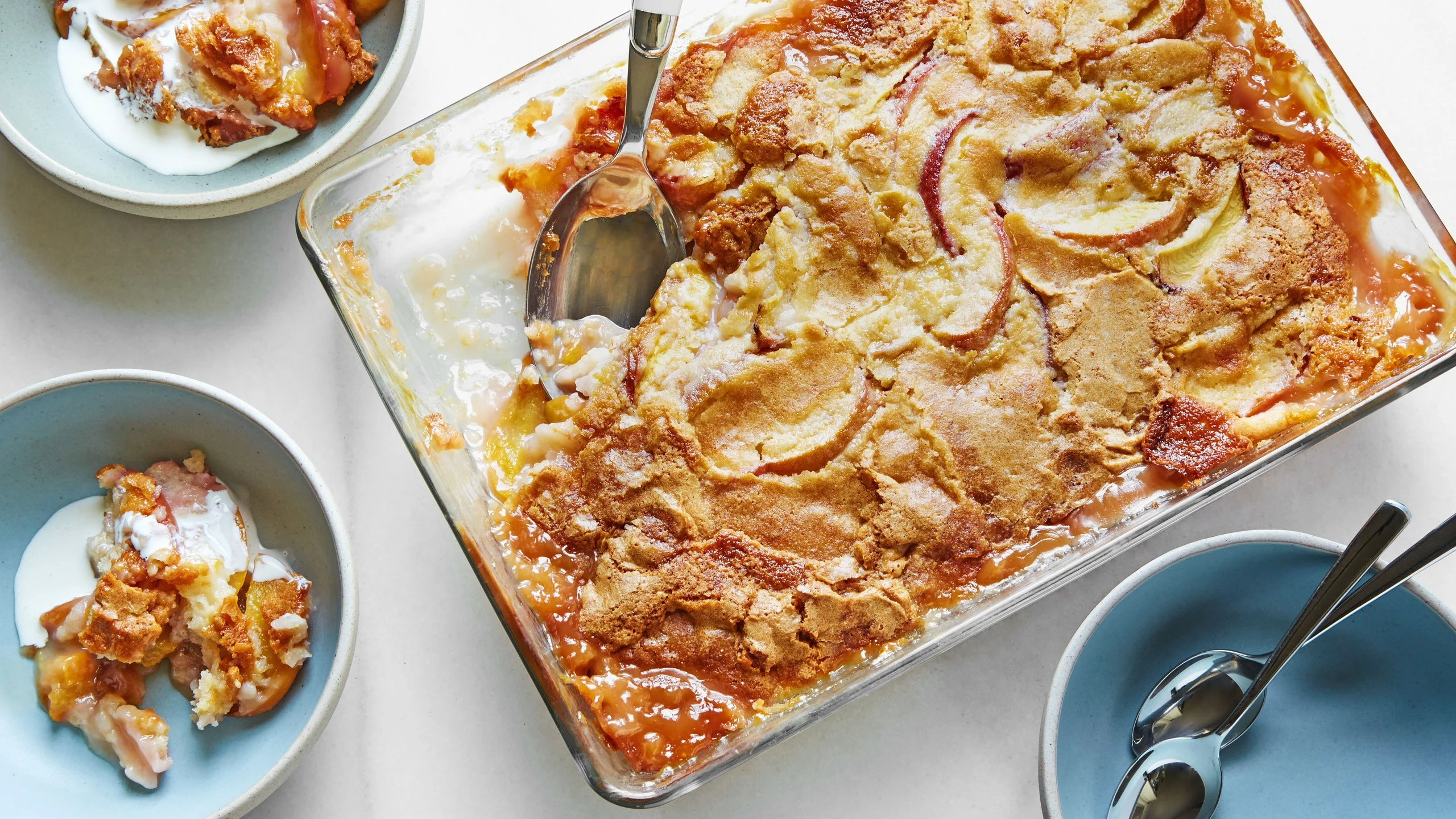 How To Make 3-Ingredient Peach Cobbler At Home - Cooking Fanatic