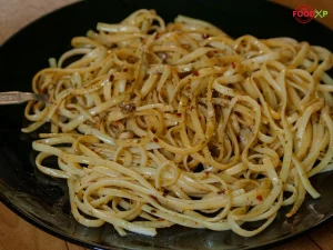 Easiest Spaghetti Aglio E Olio