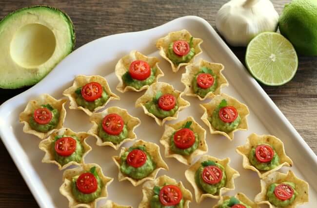 GLUTEN-FREE CHIP AND GUACAMOLE BITES