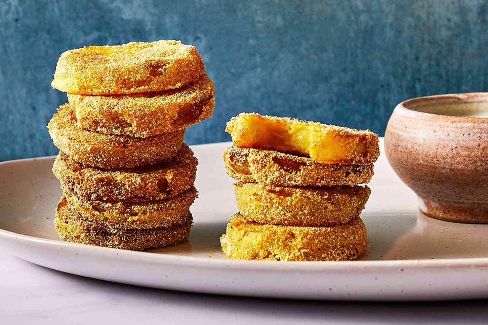 Fried Tomato Slices In Plate