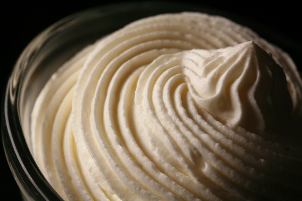 Stabilised whipped cream