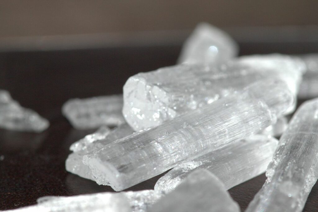 methanol crystals
